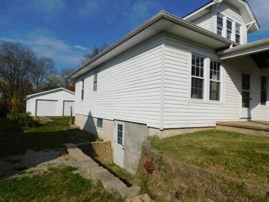 114 Mckay Ave, Bloomfield, KY 40008 - photo 3