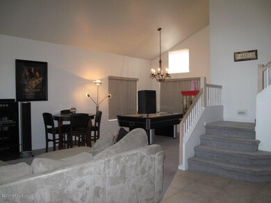 FORMAL LIVING / DINING
