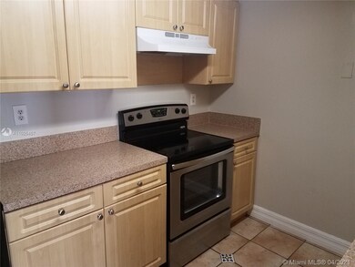 6865 SW 45th Ln unit 3, Miami, FL 33155 - photo 5