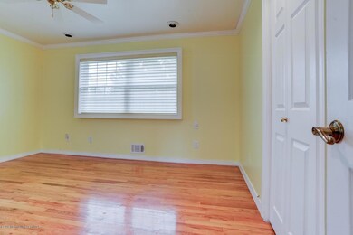 3 Toomin Dr Neptune bedroom