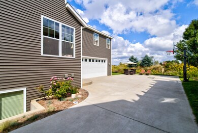 1103 Graystone Stone Rd HDR-4