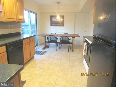 12416 Seabury Ln, Bowie, MD 20715 - photo 5