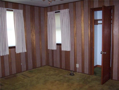 417 E Church St, Homer City, PA 15748 - photo 5