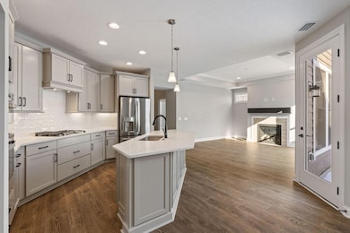 Kitchen-Living room
