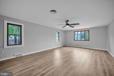 250 W Broad St, Paulsboro, NJ 08066 - photo 6
