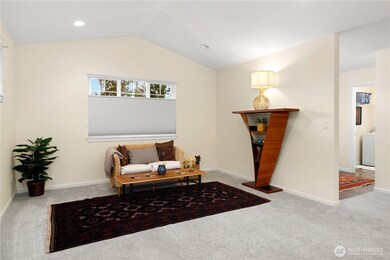 652 Mcpherson St, Port Townsend, WA 98368 - photo 5