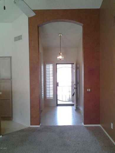 Foyer/Front Entry
