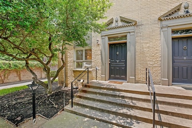 7506 W Northwest Hwy unit 9, Dallas, TX 75225 - photo 2