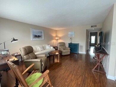 8075 112th St unit 202, Seminole, FL 33772 - photo 2