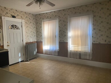 39 Hanover St unit 39, West Springfield, MA 01089 - photo 2