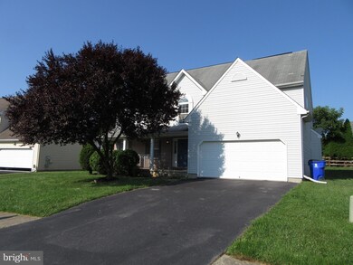 132 W Flagstone Dr, Newark, DE 19702 - photo 2