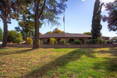 3505 E Mcdowell Rd, Mesa, AZ 85213 - photo 2