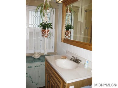 Another view full bath