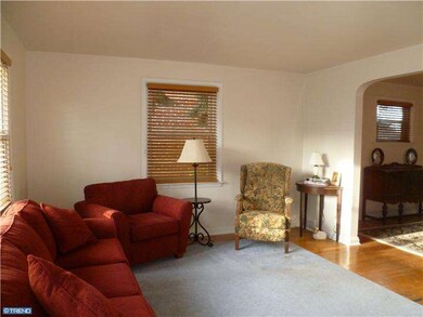 409 Buse St, Ridley Park, PA 19078 - photo 4