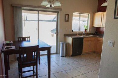 Eat-In Kitchen