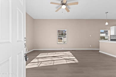 1216 Mercer St NW, Knoxville, TN 37921 - photo 7