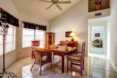 Sugarloaf_DiningRoom-1