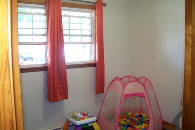 921 W Ash St, Griffith, IN 46319 - photo 7