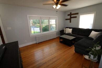 38 Miles Standish Rd, Schenectady, NY 12306 - photo 4