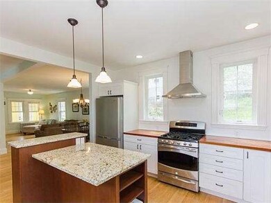 59 Hilburn St, Roslindale, MA 02131 - photo 3