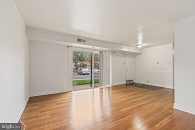 2303 Olson St unit 101, Temple Hills, MD 20748 - photo 6