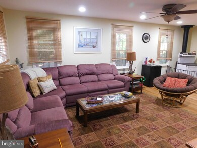 582 Snyders Ridge Rd, Mathias, WV 26812 - photo 3