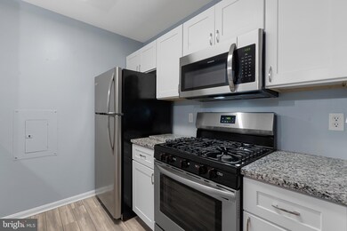 5575 Seminary Rd unit 315, Falls Church, VA 22041 - photo 5