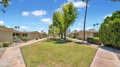 10630 W Granada Dr, Sun City, AZ 85373 - photo 4