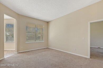 8187 Kilkelly Ln S, Jacksonville, FL 32244 - photo 6