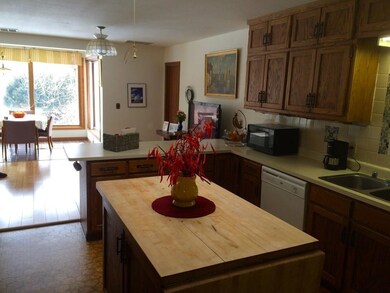 2364 East Hill Dr, Fitchburg, WI 53711 - photo 7