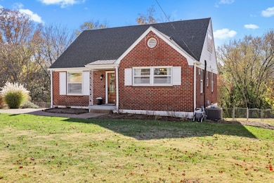 616 Vinson Dr, Nashville, TN 37217 - photo 3