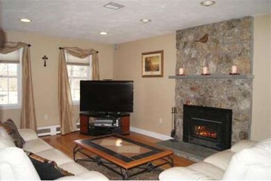 2 Wild Turkey Run, Medway, MA 02053 - photo 2