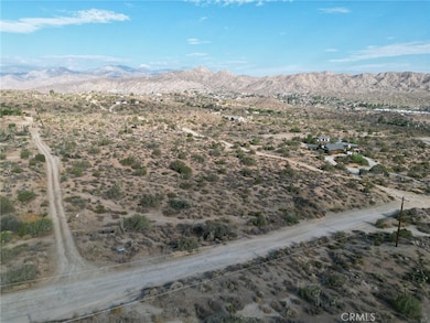 0 Kickapoo Trail unit JT25168807, Yucca Valley, CA 92284 - photo 5
