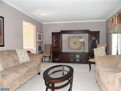 119 Academy Ln, Broomall, PA 19008 - photo 2