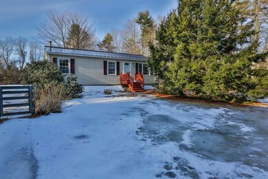 170 Wilsons Crossing Rd, Auburn, NH 03032 - photo 2