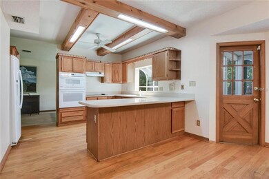 Kitchen with Breakfast Bar