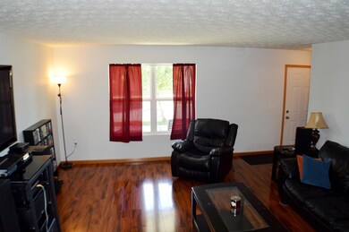 FAMILY ROOM 2