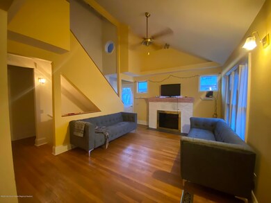 208 Woodcrest Rd, Oakhurst, NJ 07755 - photo 5