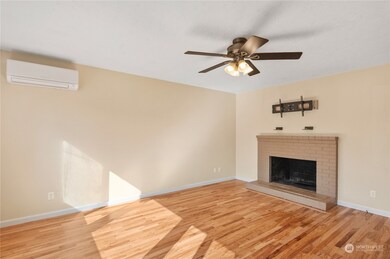 3076 Oak St, Longview, WA 98632 - photo 3