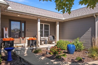 406 Raef Rd, Downs, IL 61736 - photo 5