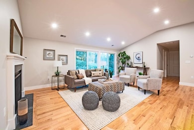 10 Pequot Rd, Wayland, MA 01778 - photo 3