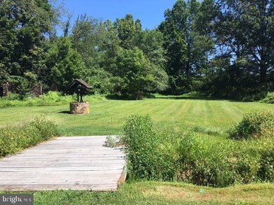 4775 Old Easton Rd unit GRGAPT, Doylestown, PA 18902 - photo 4