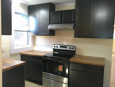 406 E Main St, Washington, IA 52353 - photo 6