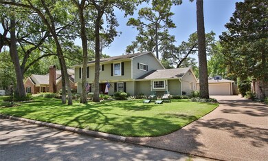 13627 Perthshire Rd, Houston, TX 77079 - photo 2