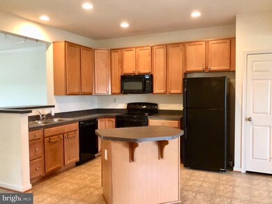 8 Don Quixote Dr, Charles Town, WV 25414 - photo 2