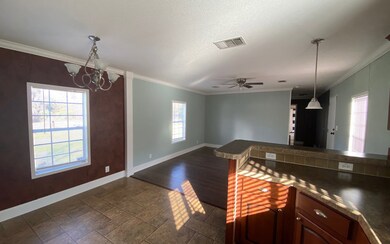 945 NW Early St, Lake City, FL 32055 - photo 3