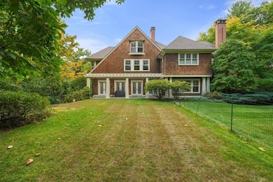 2 Candleberry Ln, Weston, MA 02493 - photo 2