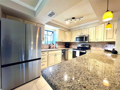 2101 Hammock Pine Blvd unit 2101, Clearwater, FL 33761 - photo 5