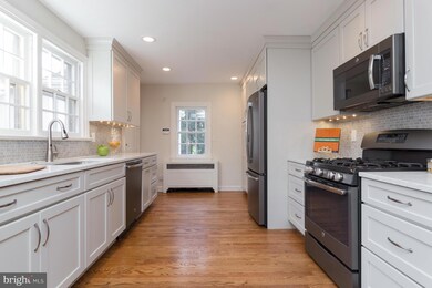 910 Strath Haven Ave, Swarthmore, PA 19081 - photo 4