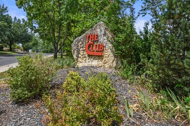 Thousand Hills - The Club